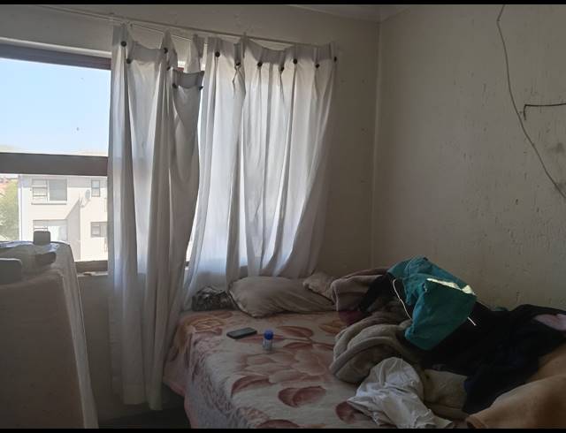 2 BEDROOM SECTIONAL TITLE FOR SALE IN BOKSBURG NORTH